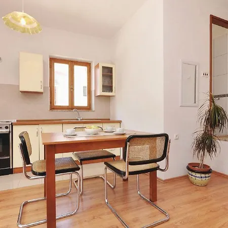 Apartment Margaret-2